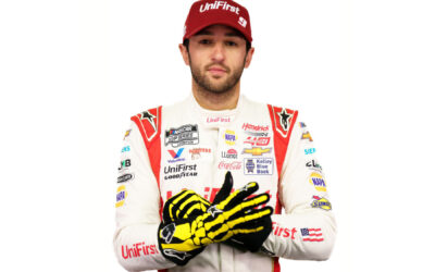 Auction of Chase Elliott’s Darlington Throwback Gloves to Benefit the National Guard Relief Foundation